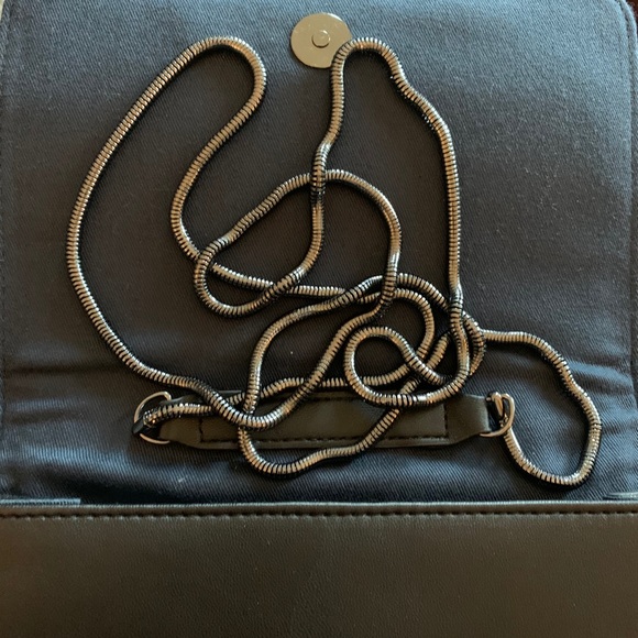 French Connection clutch - Picture 7 of 7